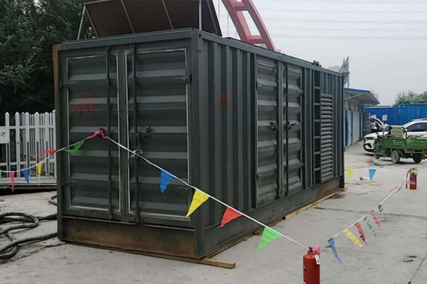蔚县发电机租赁空气滤清器多久更换一次？