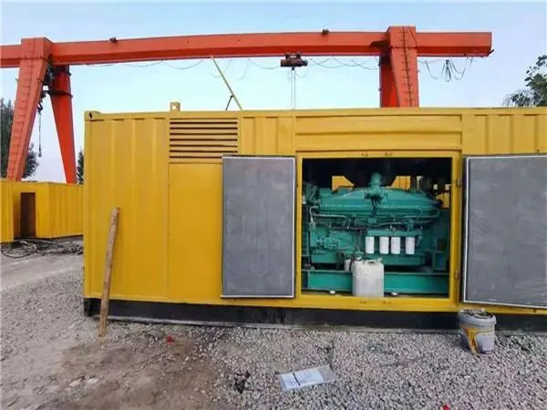 蔚县冬季低温环境下，500KW发电机组应该选择什么类型的启动电瓶？
